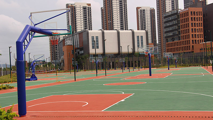 珠海市香洲區金鐘小學攜手給力體育安裝埋地獨柱籃球架項目完成